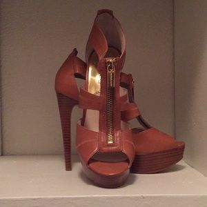 Michael Kors Gold Heels